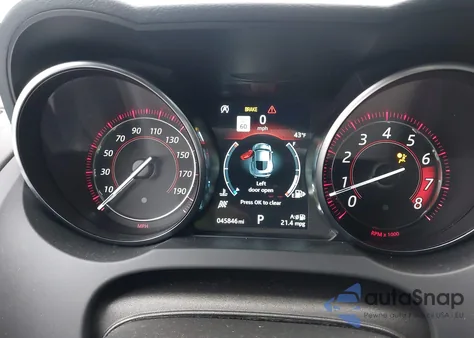 2020 Jaguar F-Type Checkered Flag Rwd Automatic/P300 Rwd Automatic z USA, uszkodzony, nr VIN SAJDD1GX4LCK65653